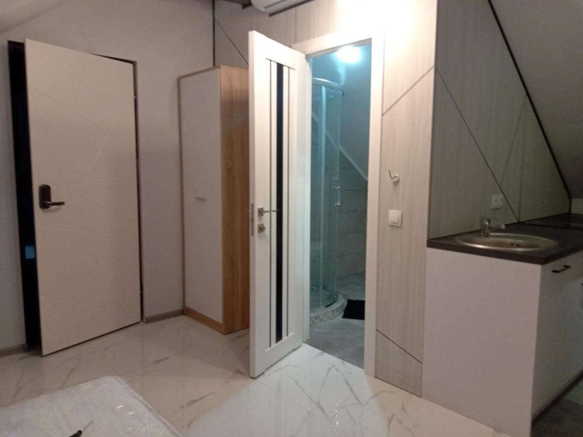 Pure Apartments Vip 5 Lemberg Exterior foto